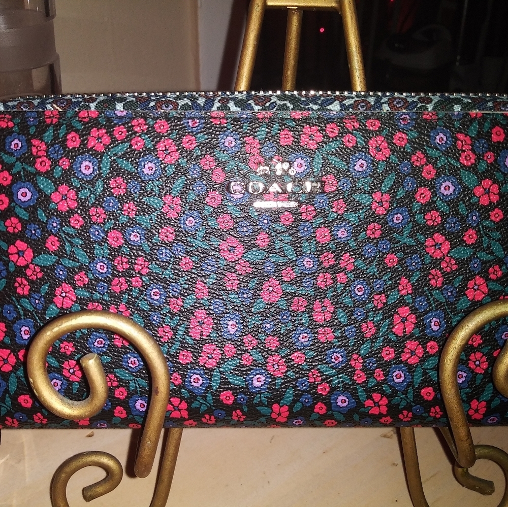 Beautiful coach wallet.
